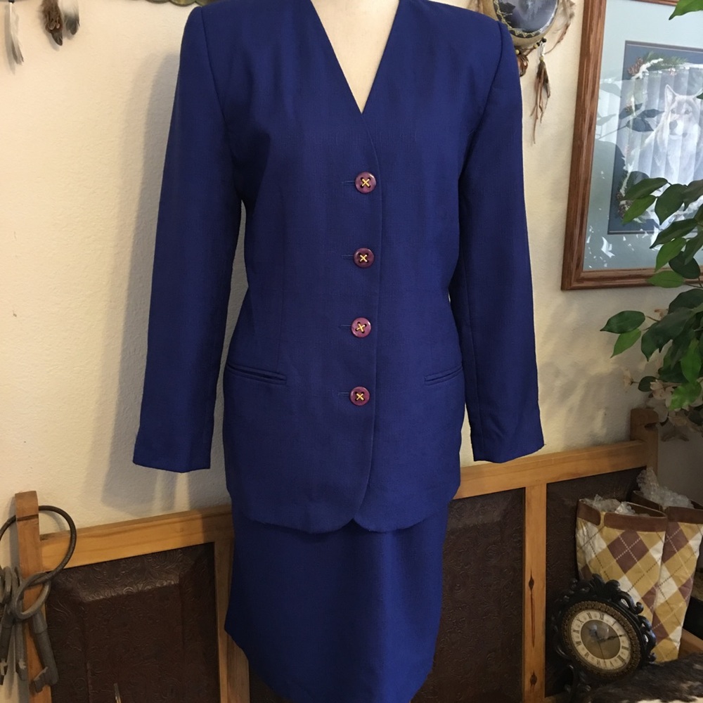 Vintage 90s Amanda Smith royal blue skirt suit